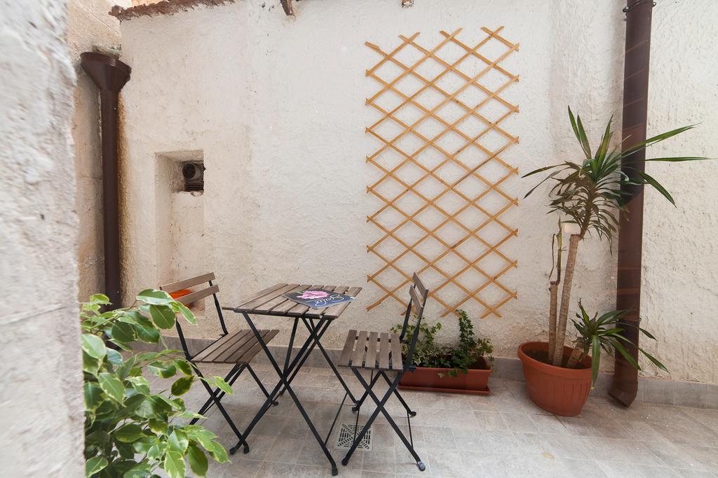Double Loft Daire Siraküza Dış mekan fotoğraf